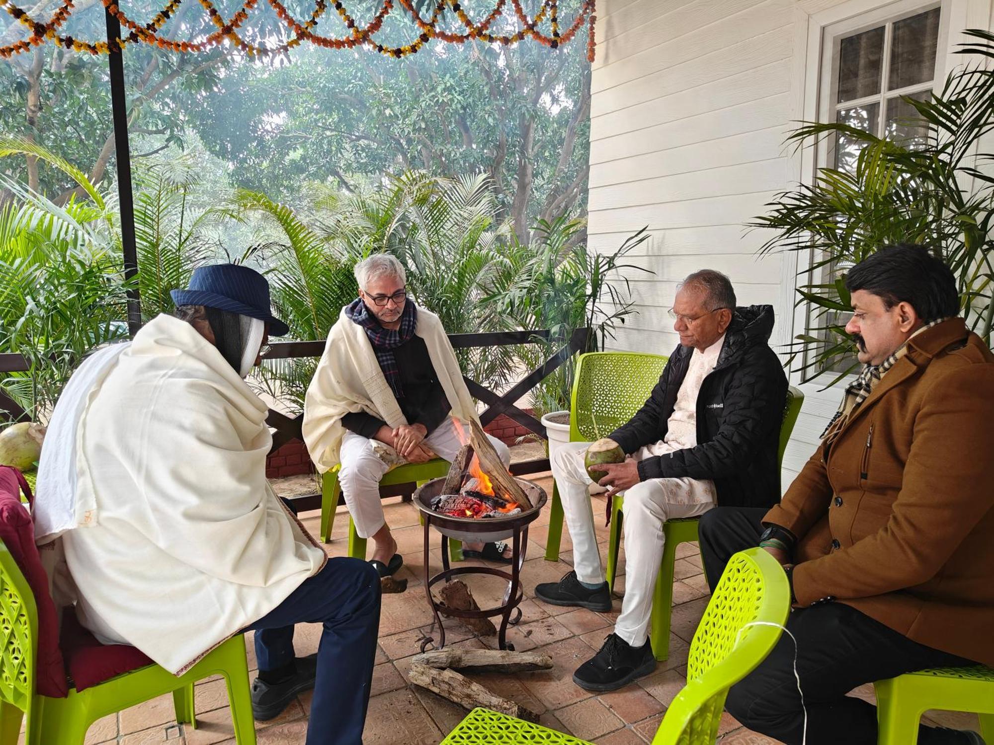 Shobhayan Inn, Airport Railway Station Pickup Free Ayodhya Esterno foto