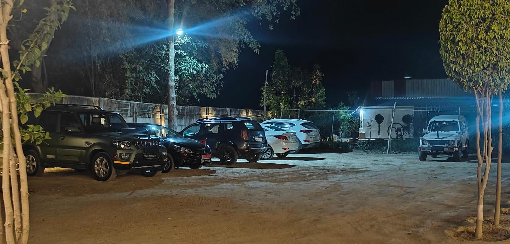 Shobhayan Inn, Airport Railway Station Pickup Free Ayodhya Esterno foto